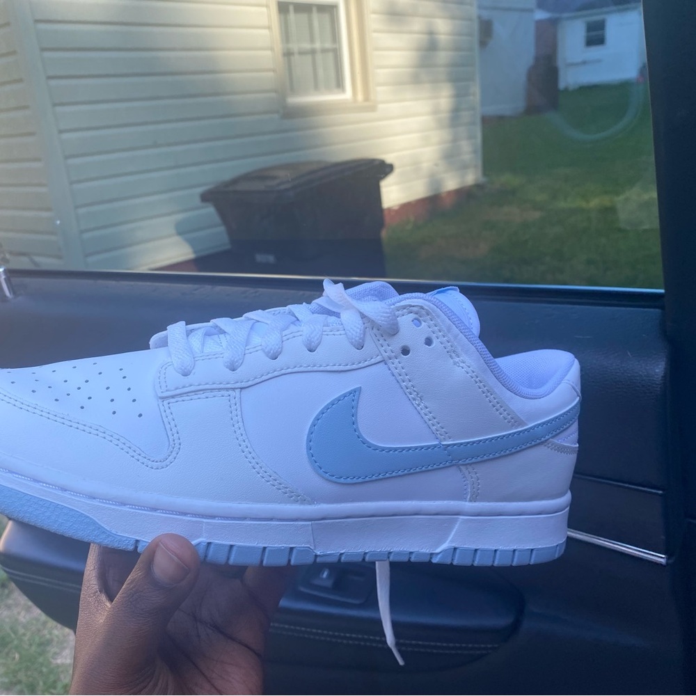 Nuke Dunks Low Size 9 - Picture 4 of 5